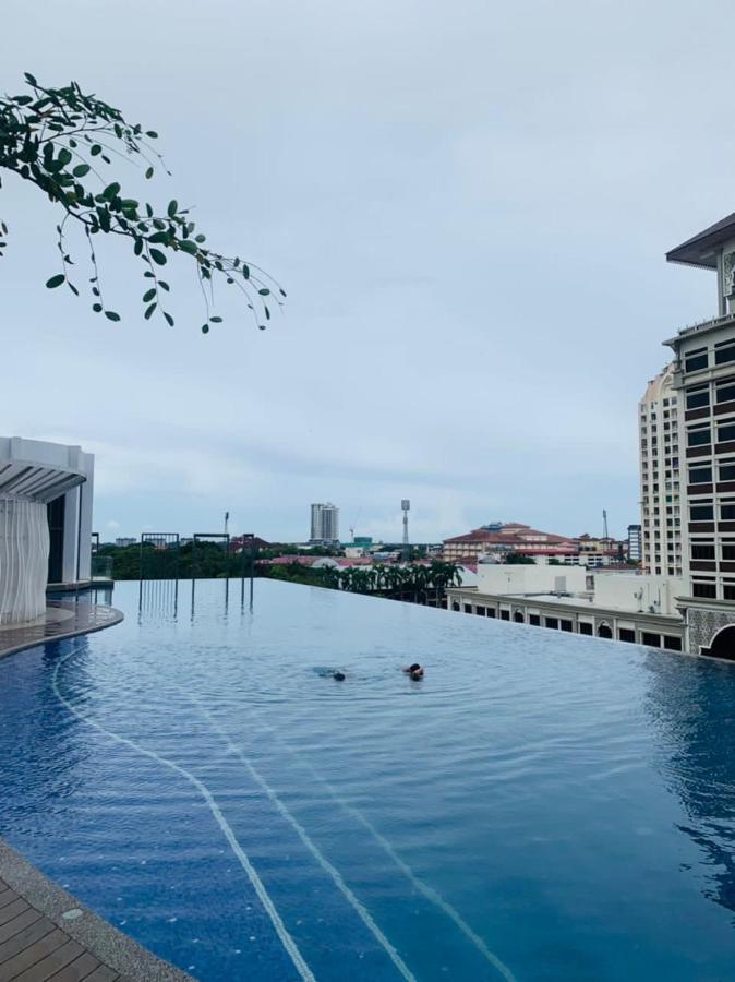 Triple D @ Troika Residence Kota Bharu Ngoại thất bức ảnh